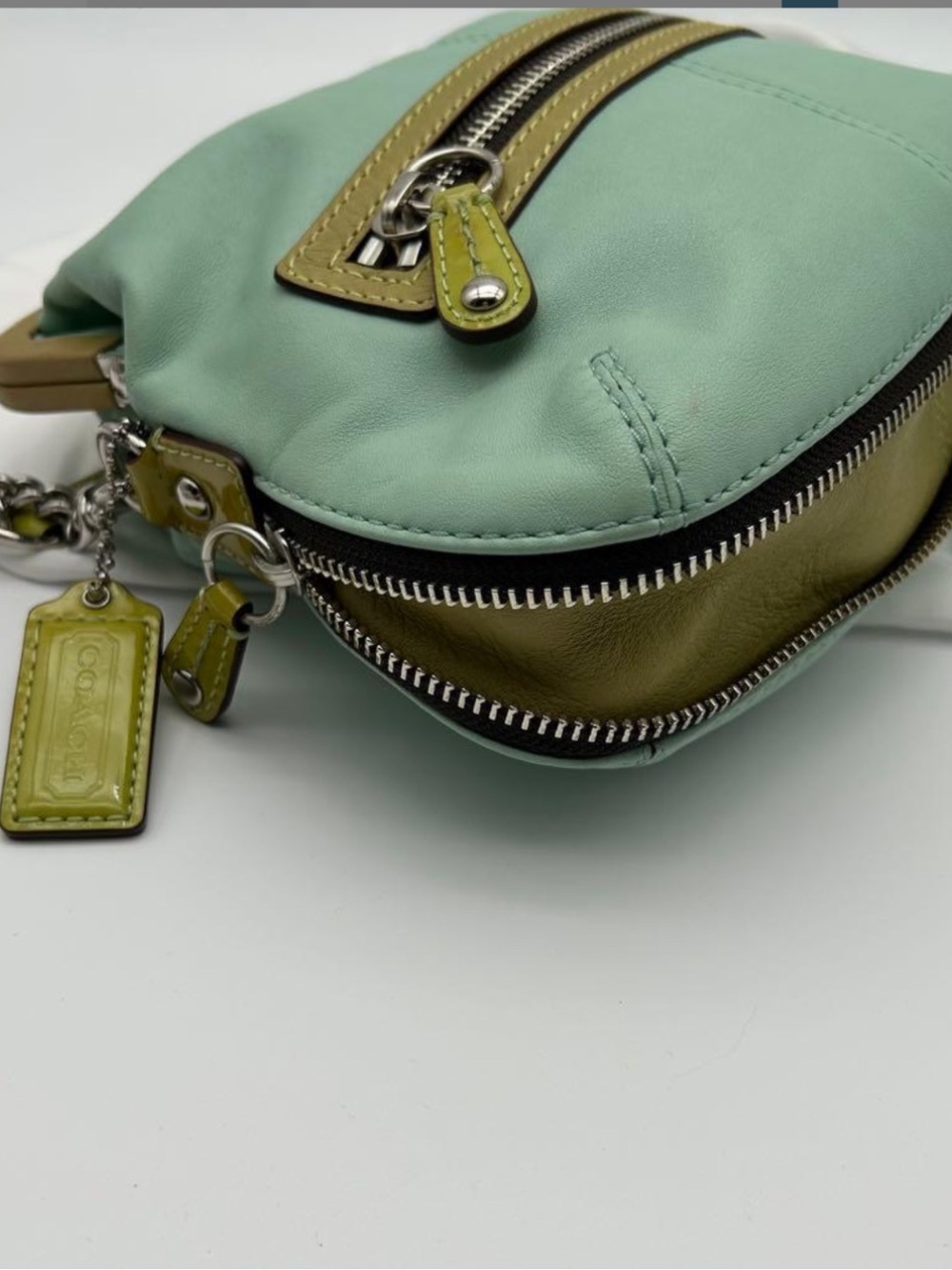 Coach Bonnie Kisslock Chain Satchel EUC - Picture 3 of 6